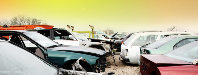 How Do I Find Auto Wrecking Yards Near Me? Sell a Wrecked Car Fast